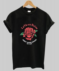 La Vie En Ruine T Shirt