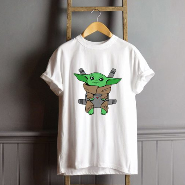 Pocket Baby Yoda t shirt F07