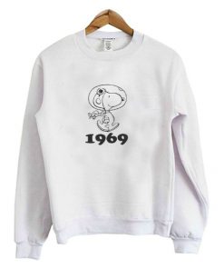 Snoopy 1969 sweatshirt F07