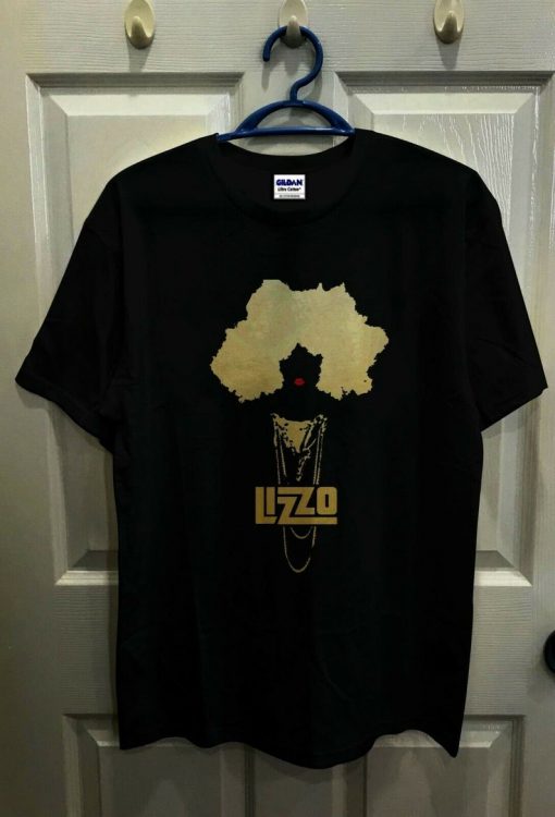 New lizzo gold 90s Best T-shirt NA